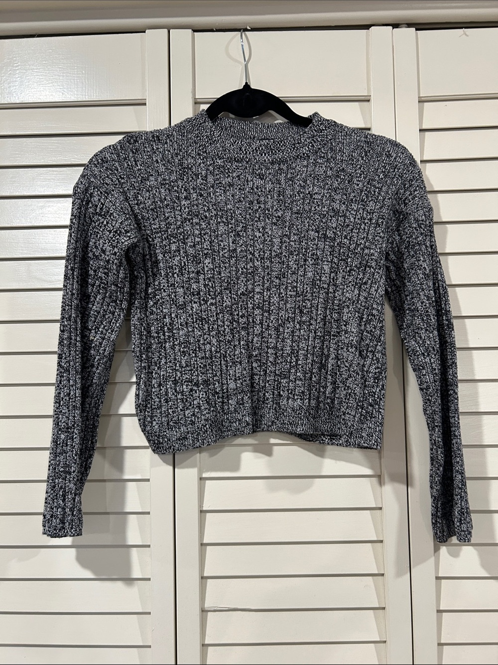 Topshop Black & White Ribbed Knit Crop Sweater Size 2